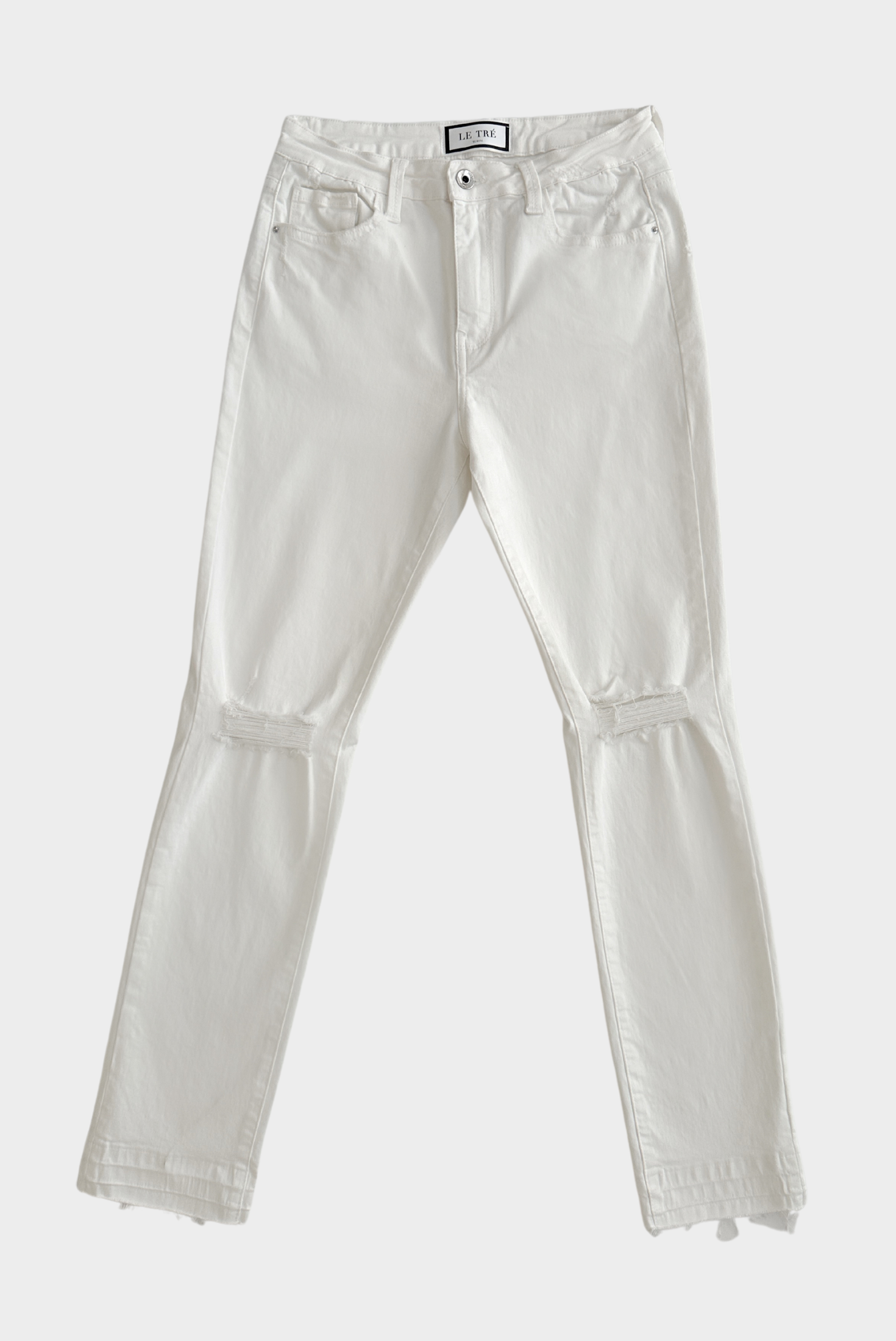 ג׳ינס עם קרעים בצבע אופוויט