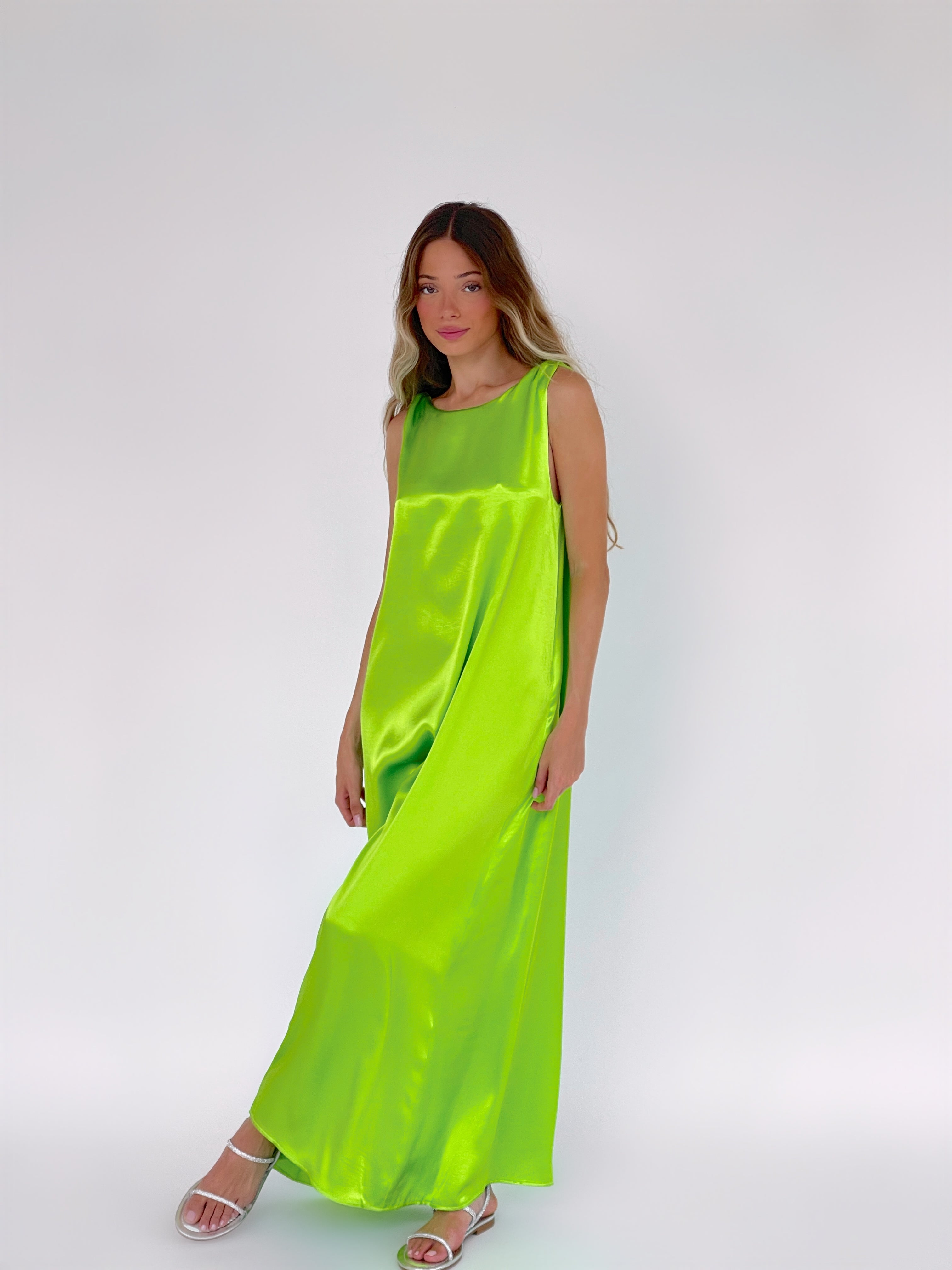 SATIN MAXI DRESS WITH OPEN BACK IN GREEN