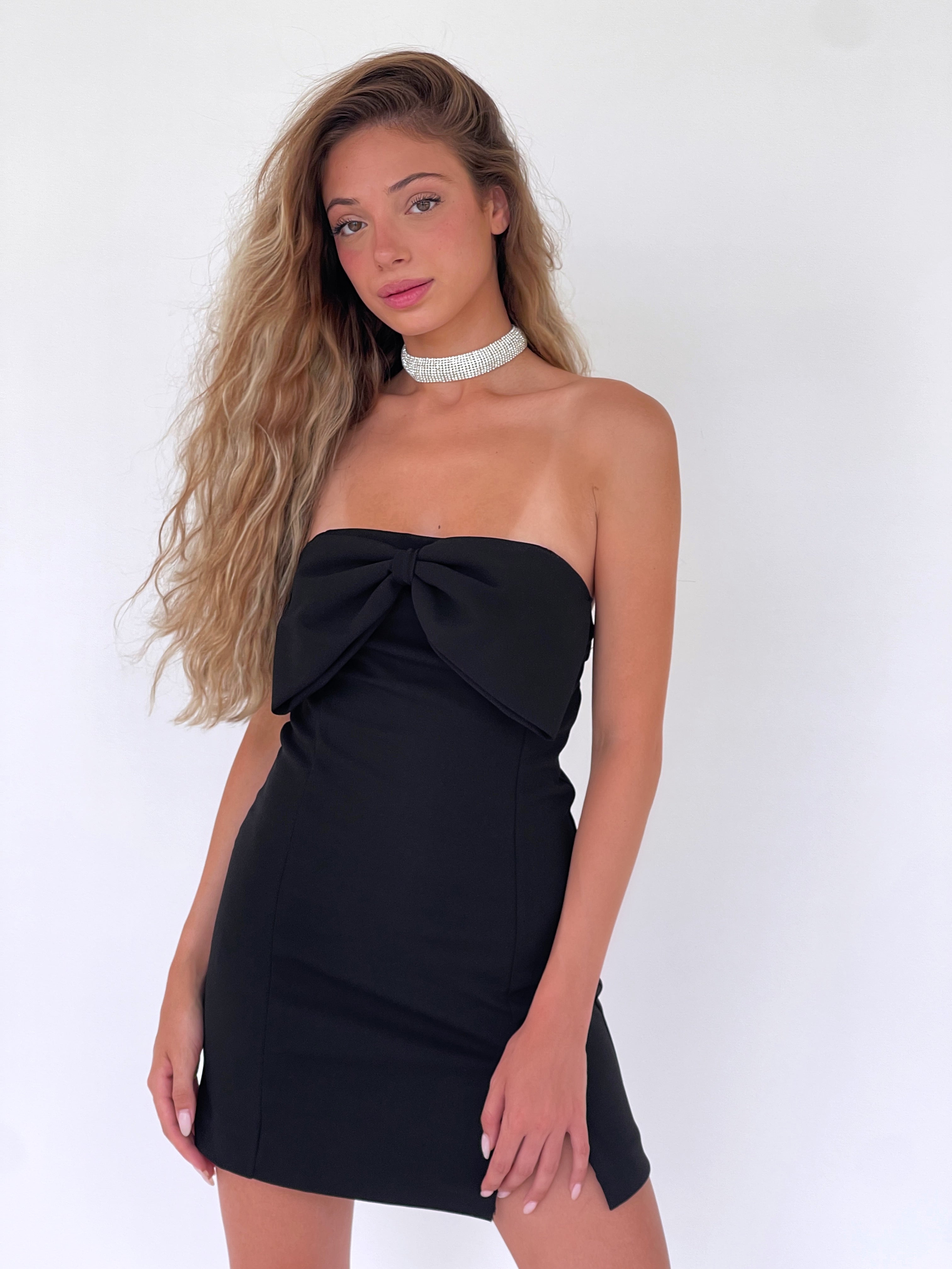 שמלת פפיון מיני בצבע שחור