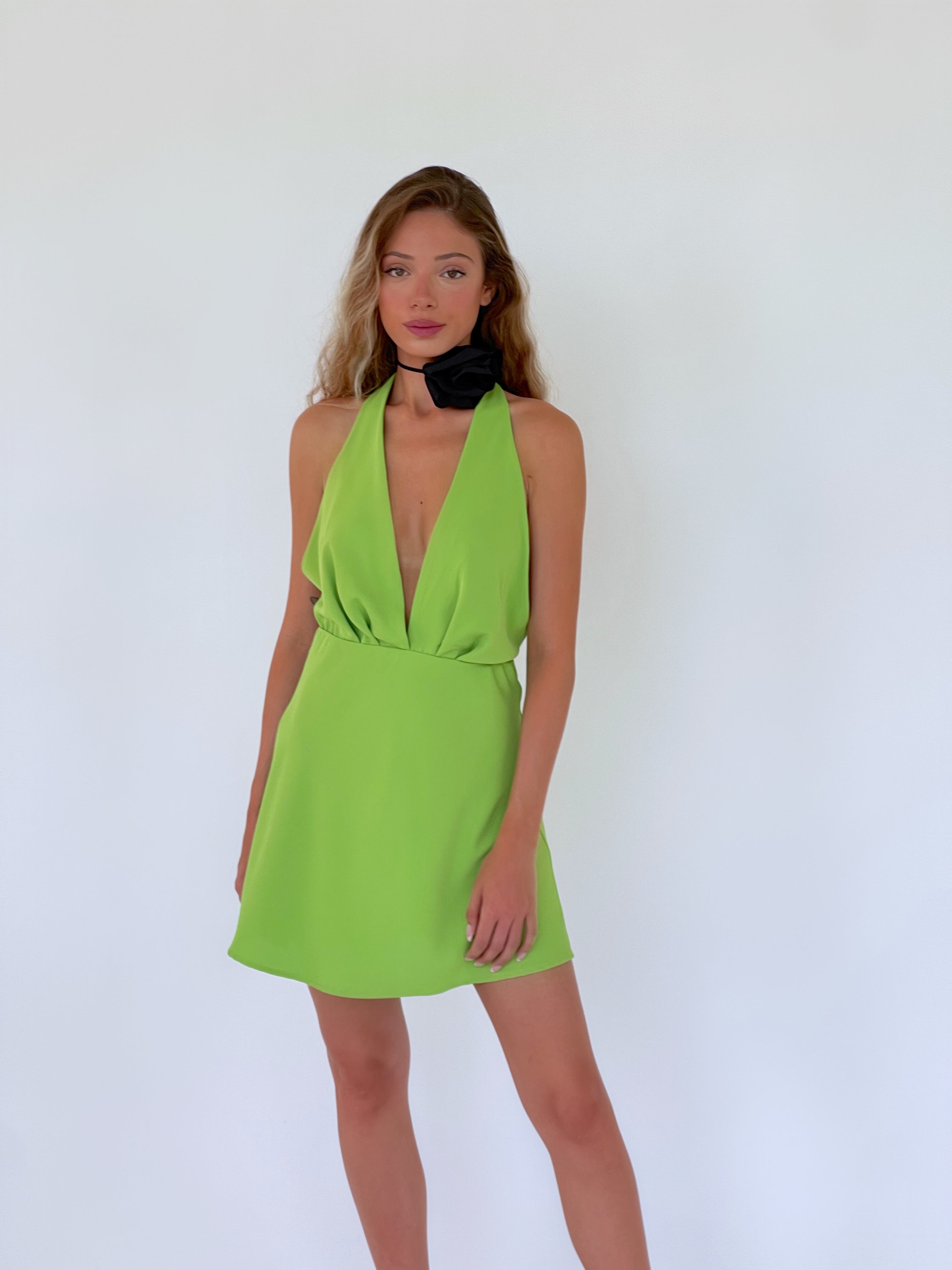 שמלה מיני ירוקה גזרת האלטר