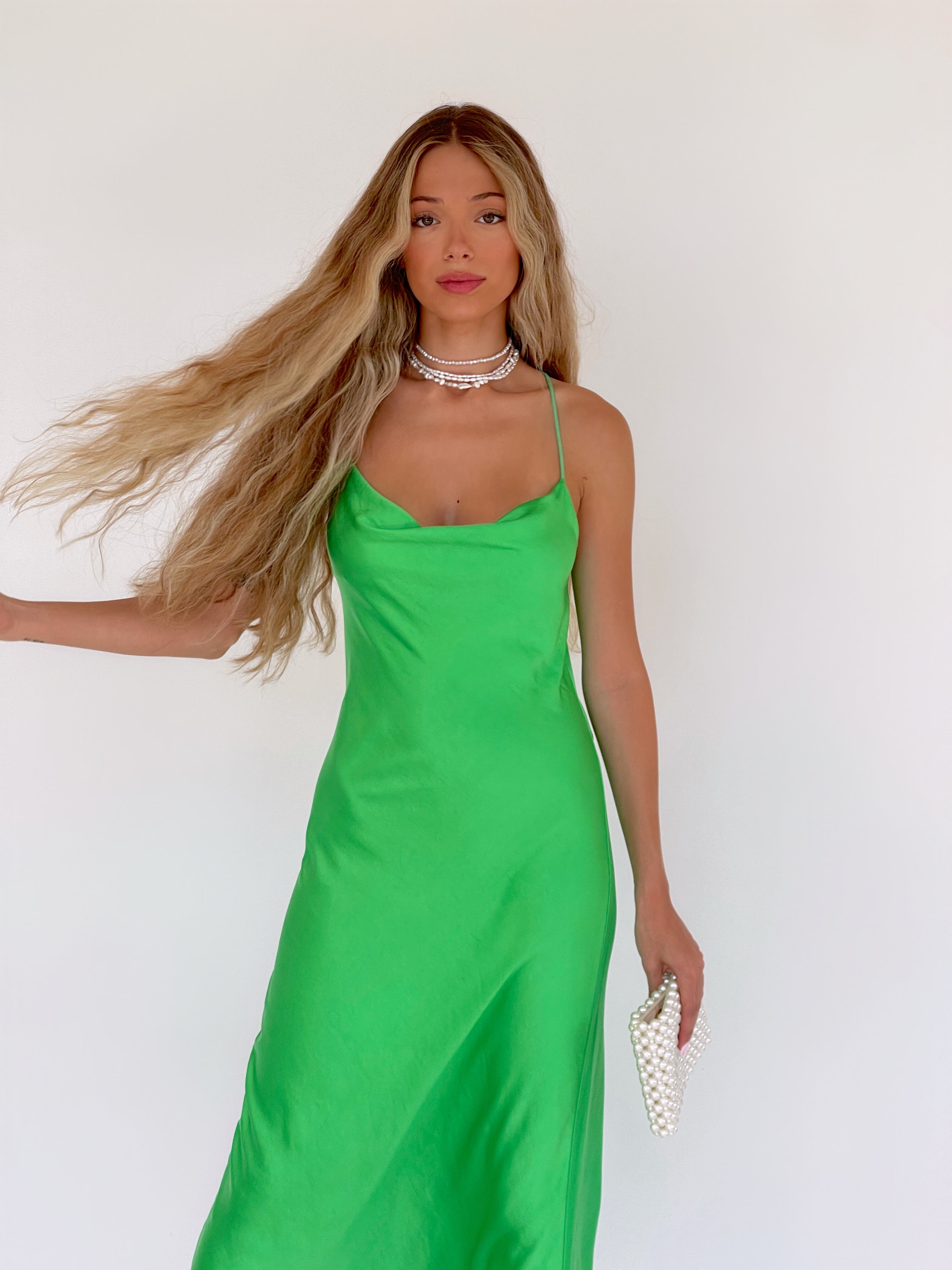 MAXI SATIN DRESS WITH OPEN BACK IN GREEN