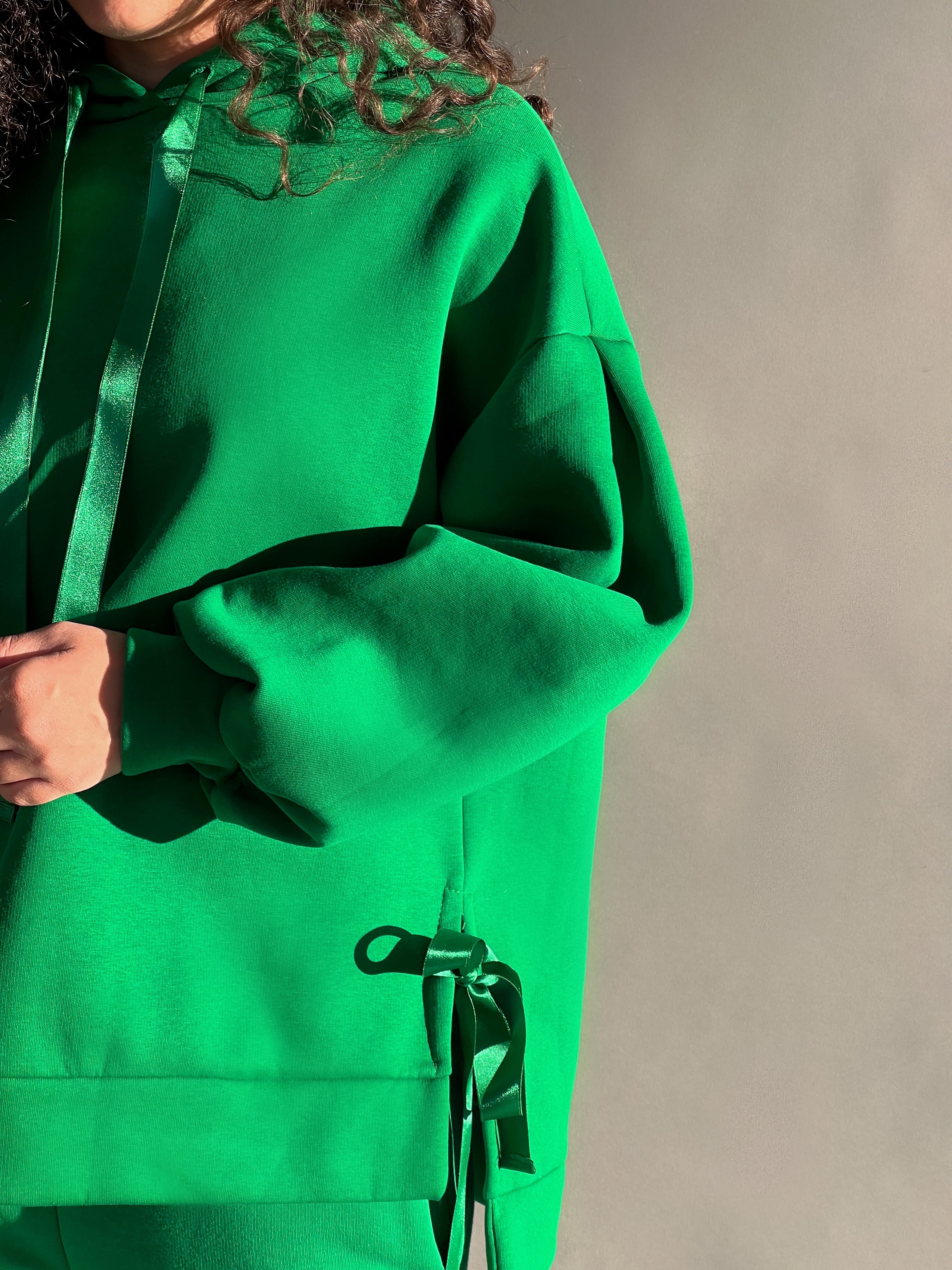 OVERSIZED HOODIE WITH MATCHING JOGGERS IN GREEN - Set - LE TRÉ