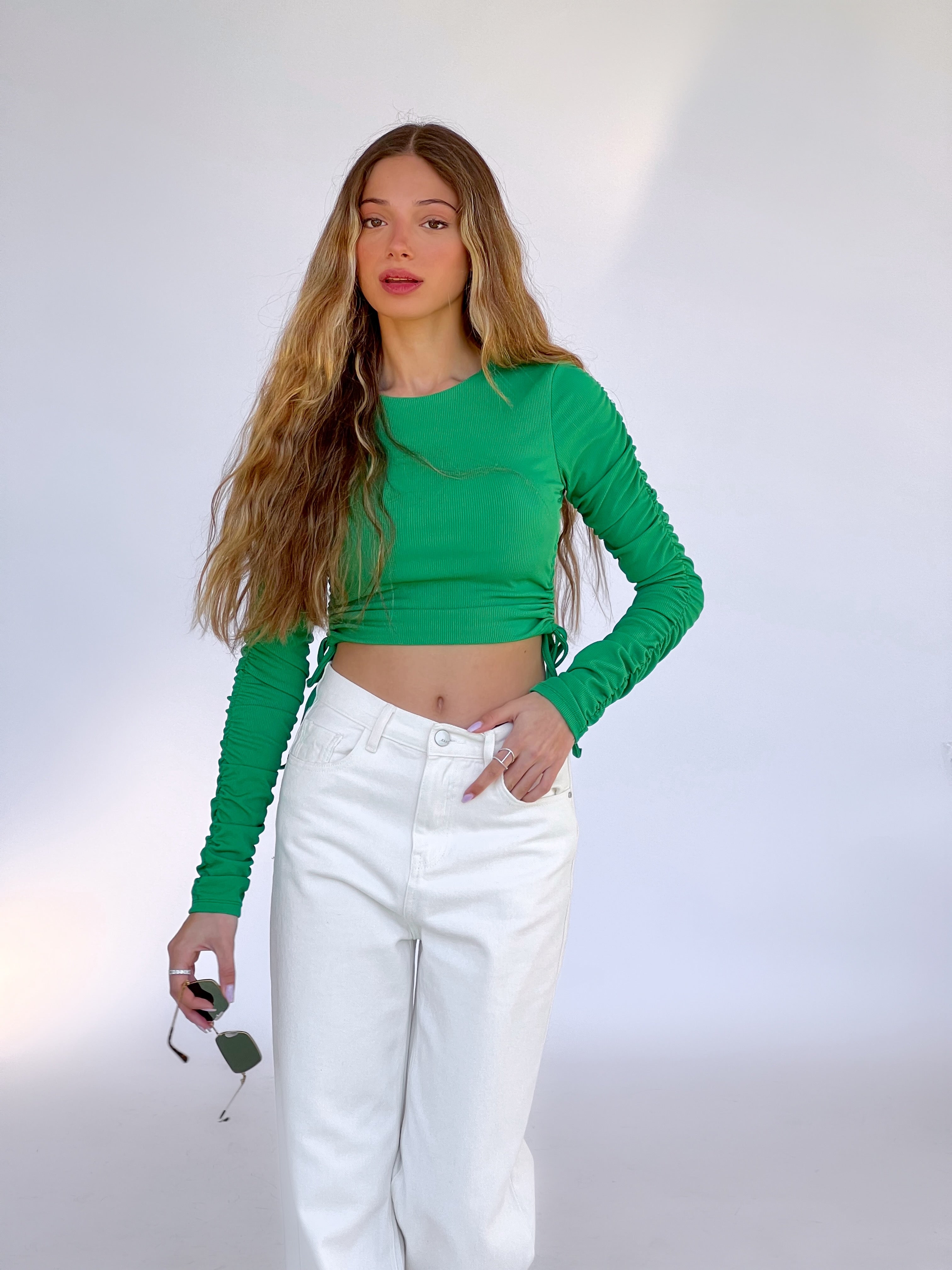 LONG SLEEVE TOP WITH RUCHED DETAIL - Top - LE TRÉ