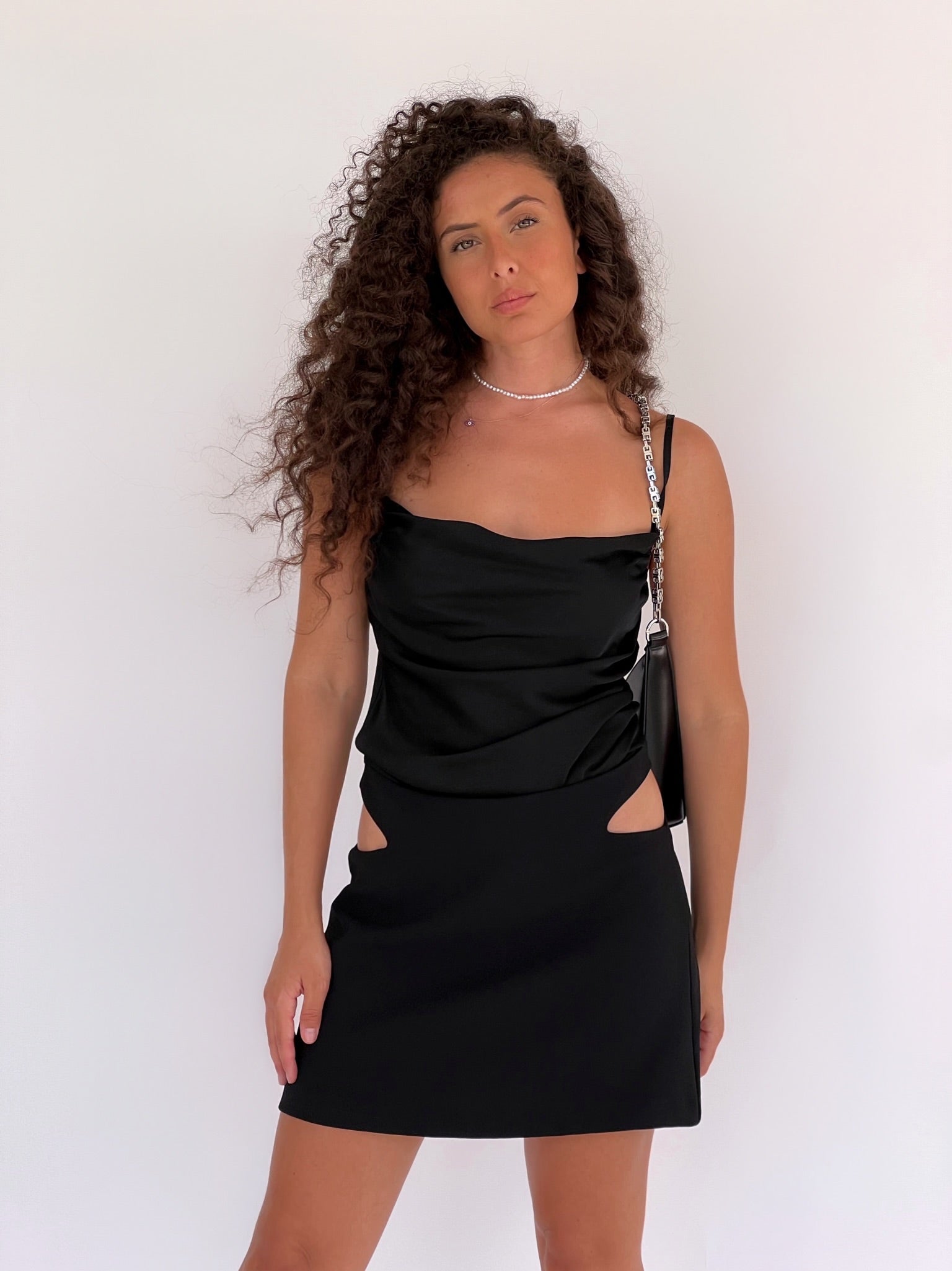 CAMI TOP WITH RUCHED DETAILS IN BLACK